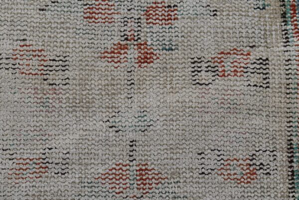 1.9 ft. x 4 ft. Vintage Turkish Rug TR08917 Image 6