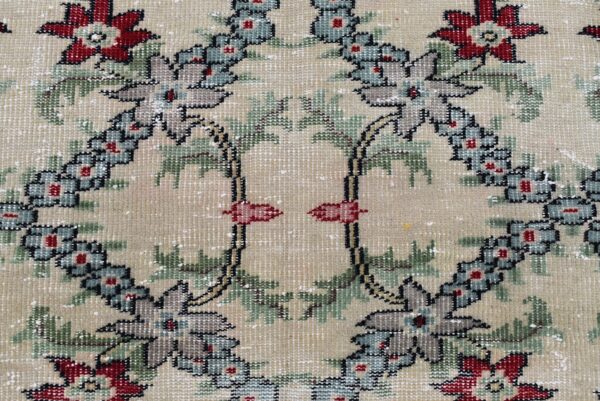 6.7 ft. x 10.1 ft. Vintage Turkish Rug TR08947 Image 6