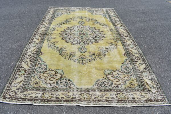 6.3 ft. x 10.1 ft. Vintage Turkish Rug TR09057 Image 2