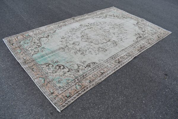 5.4 ft. x 9.5 ft. Vintage Turkish Rug TR09197 Image 1