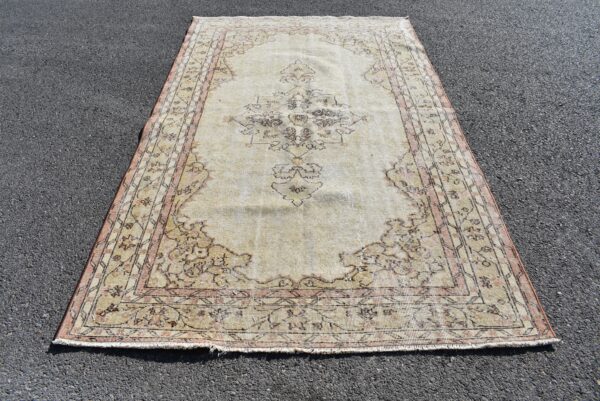 5.2 ft. x 8.8 ft. Vintage Turkish Rug TR09377 Image 2