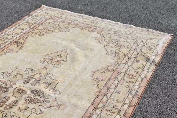 5.2 ft. x 8.8 ft. Vintage Turkish Rug TR09377 Image 4