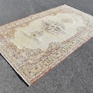 5.2 ft. x 8.8 ft. Vintage Turkish Rug TR09377 Image 1