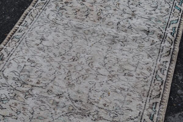 3.1 ft. x 7 ft. Vintage Turkish Rug TR09387 Image 5
