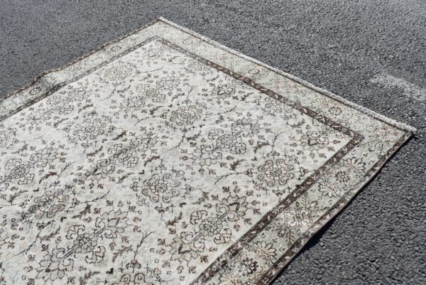 5.9 ft. x 9.8 ft. Vintage Turkish Rug TR09407 Image 4
