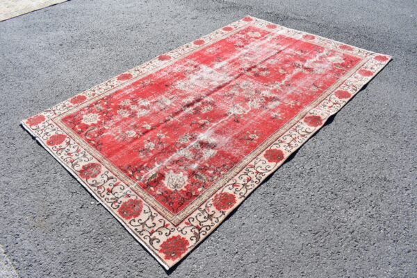 5.4 ft. x 8.8 ft. Vintage Turkish Rug TR09447 Image 1