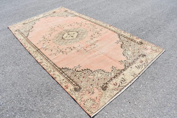 4.7 ft. x 8.7 ft. Vintage Turkish Rug TR09527 Image 3