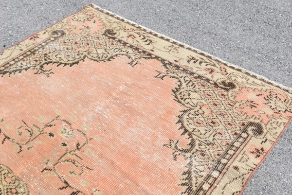 4.7 ft. x 8.7 ft. Vintage Turkish Rug TR09527 Image 4