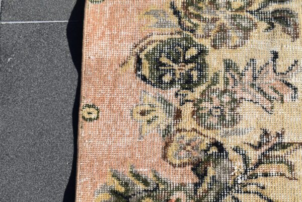 5.1 ft. x 8.5 ft. Vintage Turkish Rug TR09547 Image 6