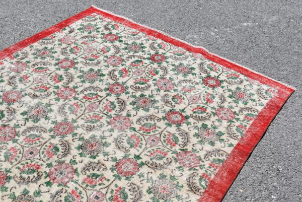 5.7 ft. x 9.8 ft. Vintage Turkish Rug TR09567 Image 4