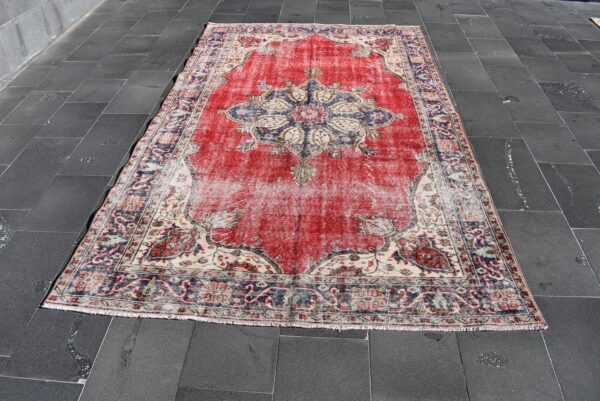 5.8 ft. x 9.5 ft. Vintage Turkish Rug TR09587 Image 2