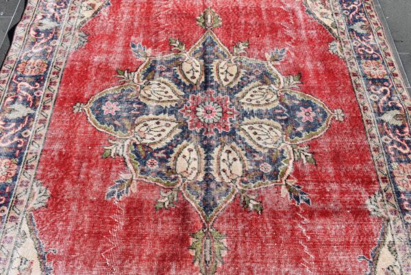 5.8 ft. x 9.5 ft. Vintage Turkish Rug TR09587 Image 4