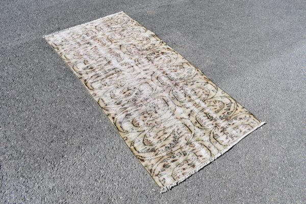 3.1 ft. x 6.3 ft. Vintage Turkish Rug TR09727 Image 3