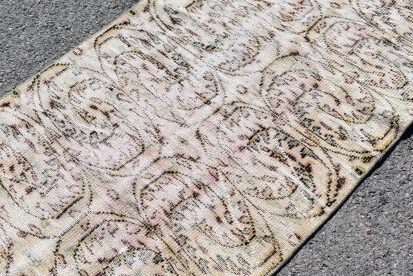 3.1 ft. x 6.3 ft. Vintage Turkish Rug TR09727 Image 5