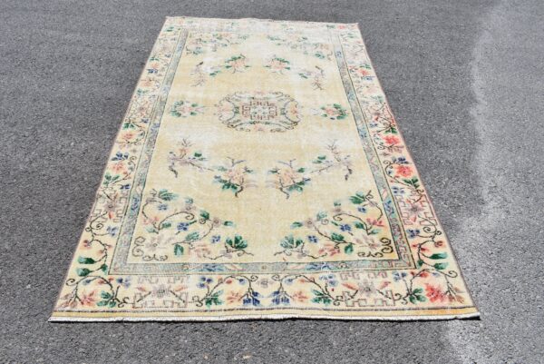 4.8 ft. x 8.5 ft. Vintage Turkish Rug TR09737 Image 2