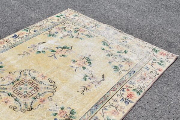 4.8 ft. x 8.5 ft. Vintage Turkish Rug TR09737 Image 4