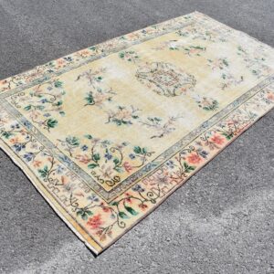 4.8 ft. x 8.5 ft. Vintage Turkish Rug TR09737 Image 1