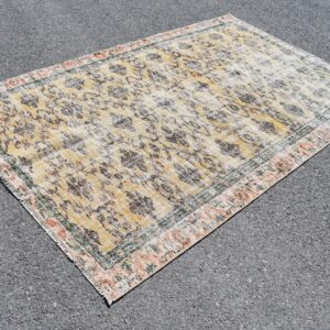 5.3 ft. x 8.2 ft. Vintage Turkish Rug TR09757 Image 1