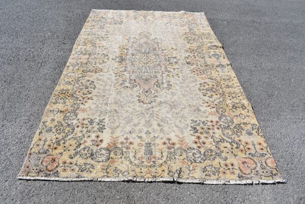 5.4 ft. x 9.1 ft. Vintage Turkish Rug TR09767 Image 2