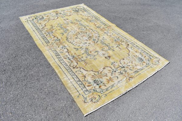 4.7 ft. x 7.5 ft. Vintage Turkish Rug TR09817 Image 3