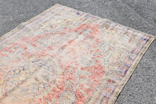 5 ft. x 9.2 ft. Vintage Turkish Rug TR09877 Image 4