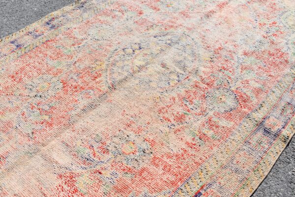 5 ft. x 9.2 ft. Vintage Turkish Rug TR09877 Image 5