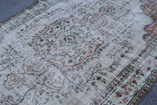 6 ft. x 9.3 ft. Vintage Turkish Rug TR09937 Image 5