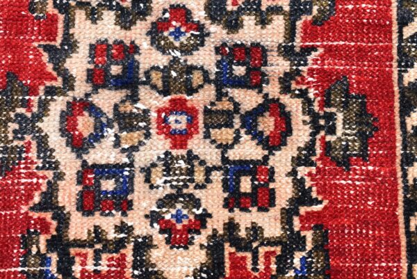 2.3 ft. x 4.3 ft. Vintage Turkish Rug TR10067 Image 6