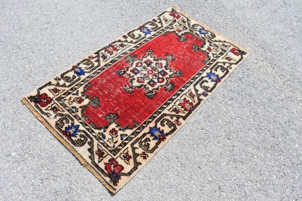 2.3 ft. x 4.3 ft. Vintage Turkish Rug TR10067 Image 1