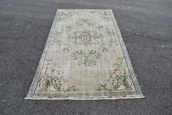 4.3 ft. x 8.2 ft. Vintage Turkish Rug TR10137 Image 2