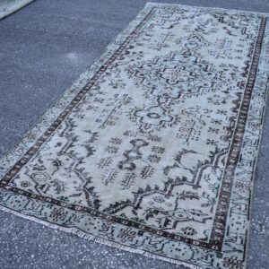 4.6 ft. x 9.1 ft. Vintage Turkish Rug TR10257 Image 1