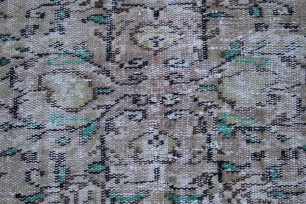 5.7 ft. x 8.9 ft. Vintage Turkish Rug TR10277 Image 4
