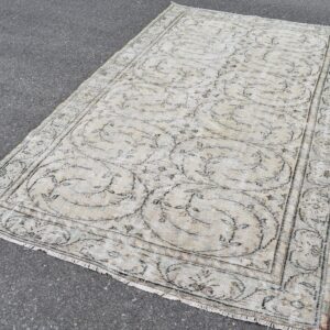5.2 ft. x 8.4 ft. Vintage Turkish Rug TR10347 Image 1