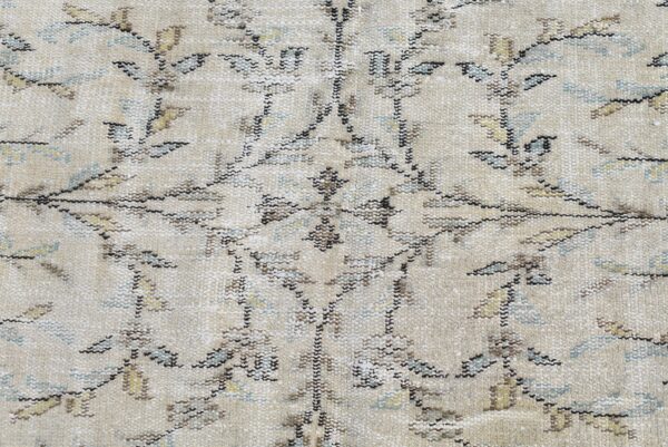 5.2 ft. x 8.4 ft. Vintage Turkish Rug TR10347 Image 6