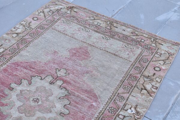 3 ft. x 8.6 ft. Vintage Turkish Rug TR10407 Image 4