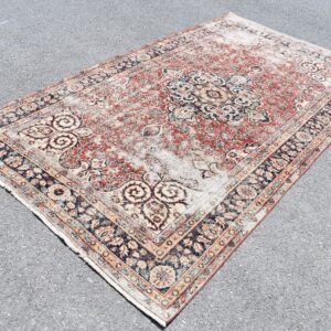 5.2 ft. x 9.2 ft. Vintage Turkish Rug TR10477 Image 1
