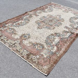 6.1 ft. x 10.2 ft. Vintage Turkish Rug TR10487 Image 1