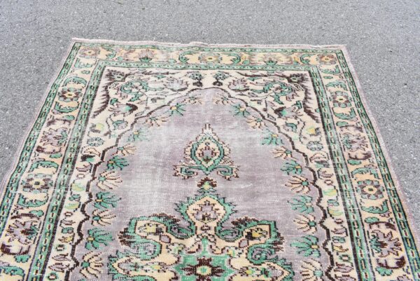 5.8 ft. x 8.6 ft. Vintage Turkish Rug TR10537 Image 4