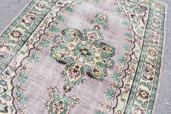 5.8 ft. x 8.6 ft. Vintage Turkish Rug TR10537 Image 5