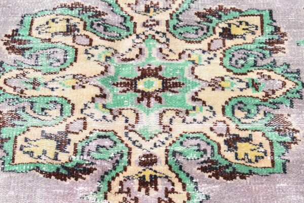 5.8 ft. x 8.6 ft. Vintage Turkish Rug TR10537 Image 6