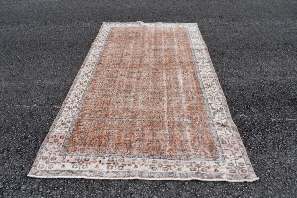 5.1 ft. x 9.2 ft. Vintage Turkish Rug TR10627 Image 2