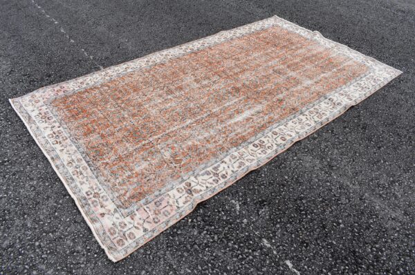5.1 ft. x 9.2 ft. Vintage Turkish Rug TR10627 Image 1