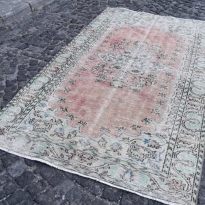 5.1 ft. x 8.3 ft. Vintage Turkish Rug TR10637 Image 1
