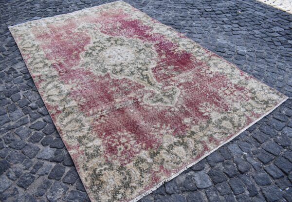 5.8 ft. x 9.3 ft. Vintage Turkish Rug TR10647 Image 2