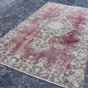 5.8 ft. x 9.3 ft. Vintage Turkish Rug TR10647 Image 1