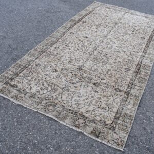 4.6 ft. x 8.7 ft. Vintage Turkish Rug TR10677 Image 1