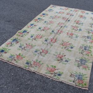 5.2 ft. x 8.1 ft. Vintage Turkish Rug TR10687 Image 1