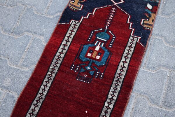 1.3 ft. x 3.6 ft. Vintage Turkish Rug TR10707 Image 5
