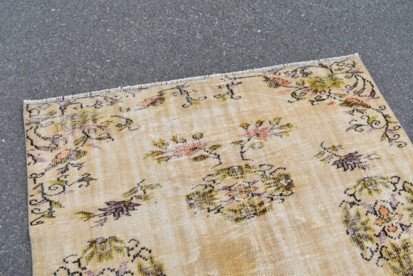 5 ft. x 8 ft. Vintage Turkish Rug TR10777 Image 4