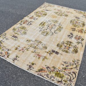 5 ft. x 8 ft. Vintage Turkish Rug TR10777 Image 1